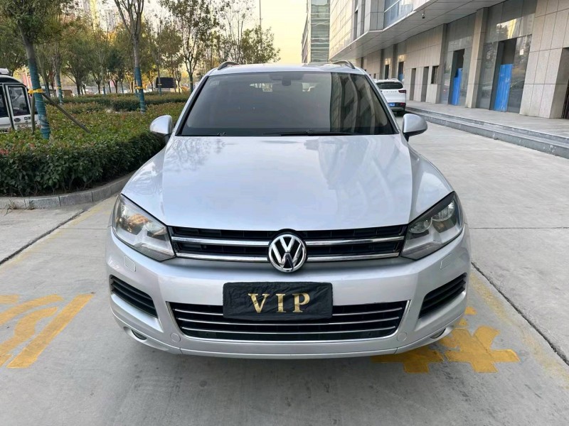 济宁13年大众途锐1