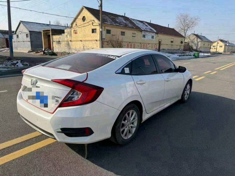 枣庄17年本田思域7