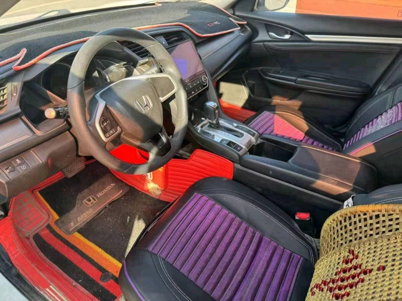 枣庄17年本田思域8