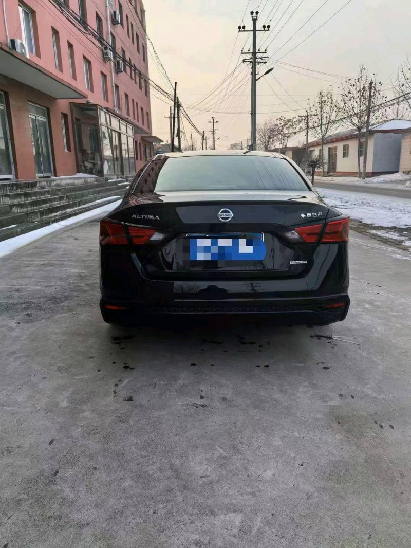 邯郸22年日产天籁9