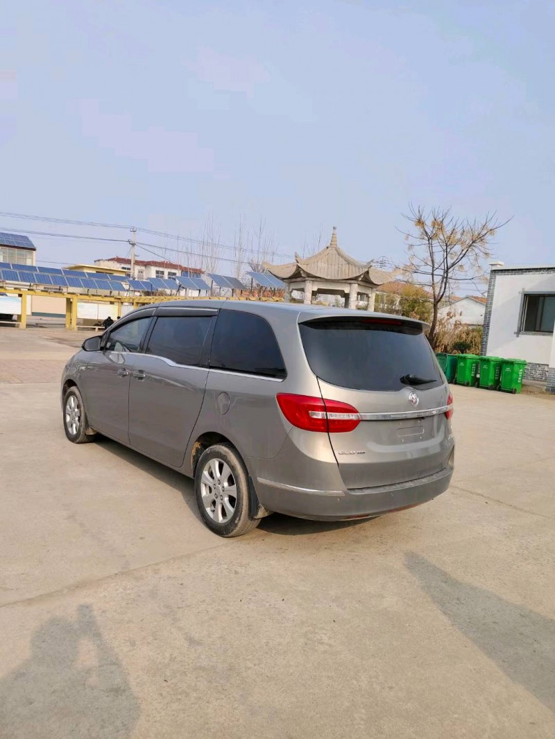 徐州20年别克GL85