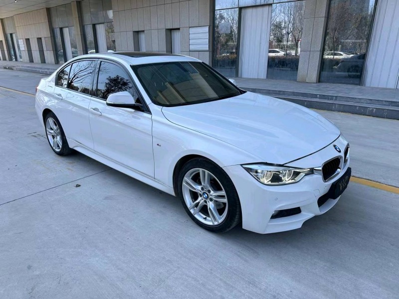 济宁17年宝马3系2