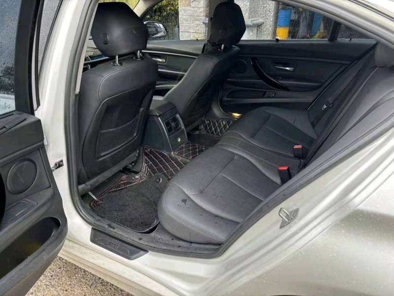 济南17年宝马3系6