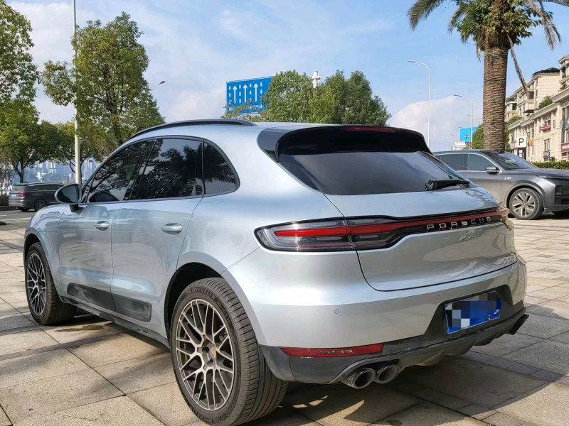 重庆19年保时捷Macan5