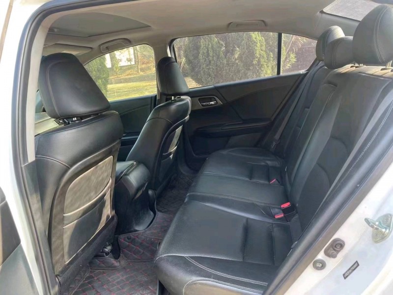 汕头15年本田雅阁7