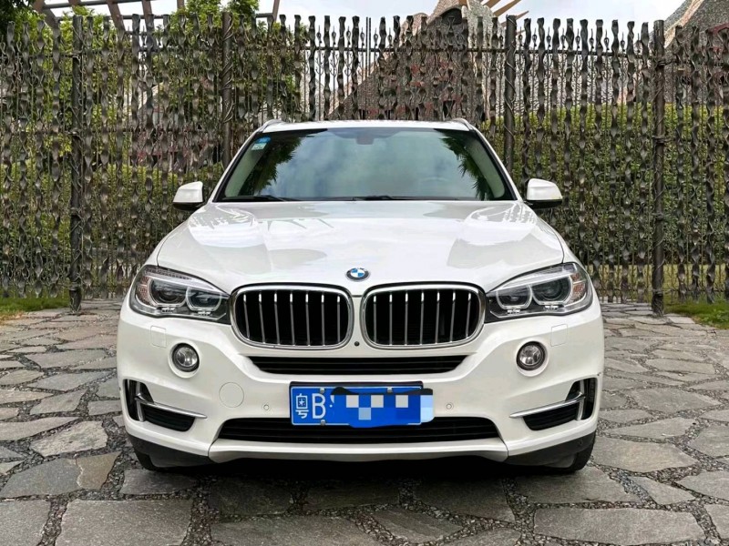 广州18年宝马X51