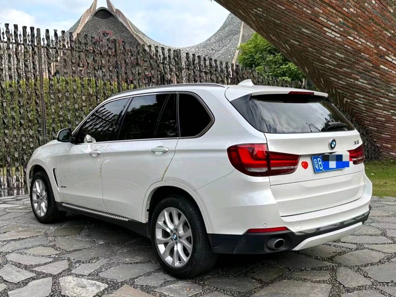 广州18年宝马X58