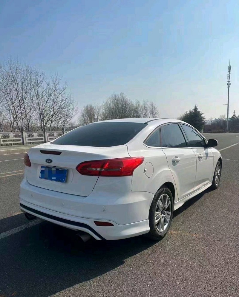 枣庄16年福特福克斯4