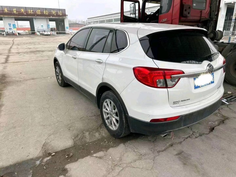 东营17年别克昂科威4