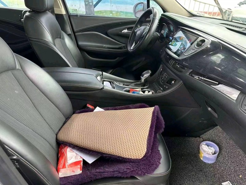 东营17年别克昂科威6