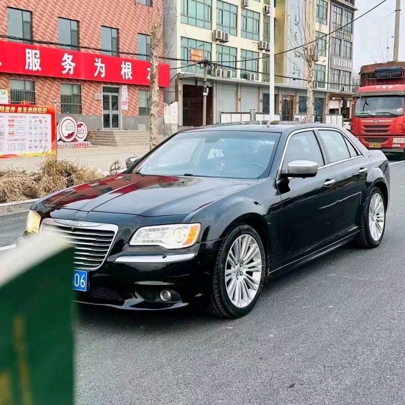 枣庄15年克莱斯勒300C3