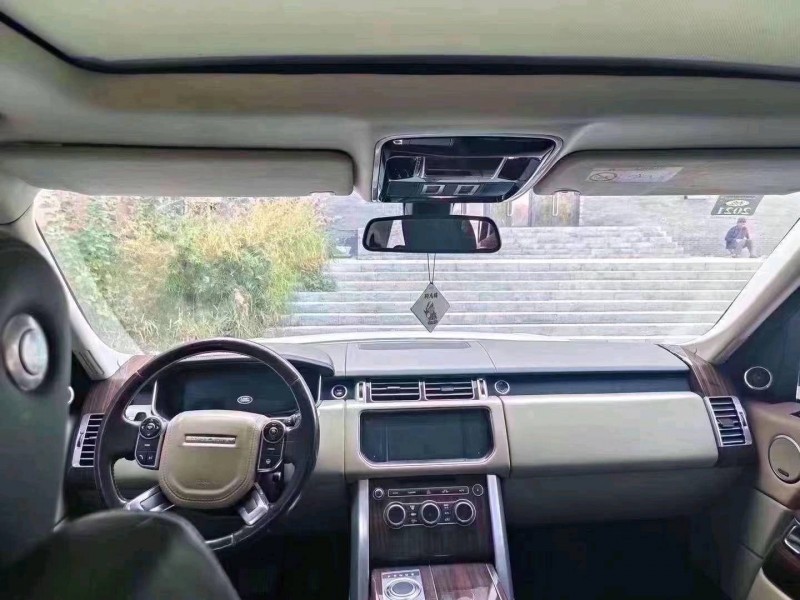 东营15年路虎揽胜7