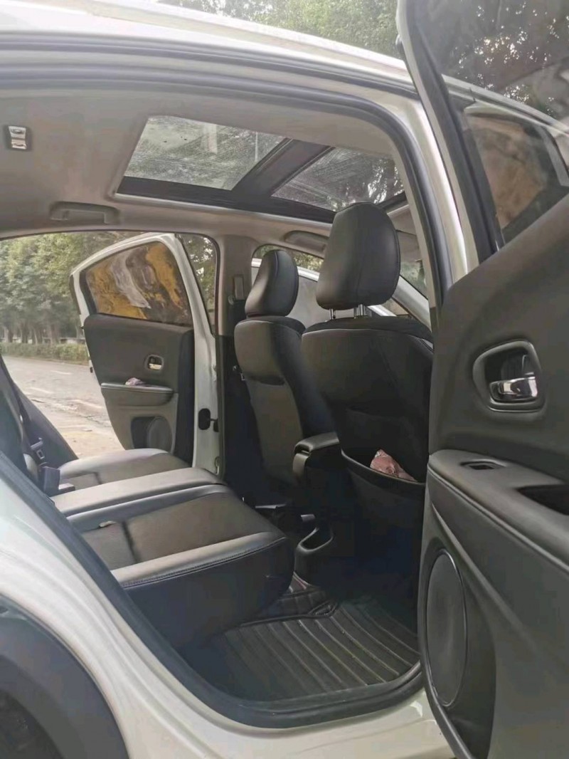 珠海20年本田缤智5