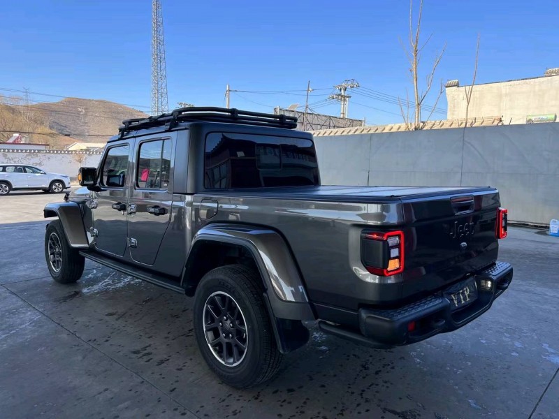 唐山23年Jeep牧馬人8