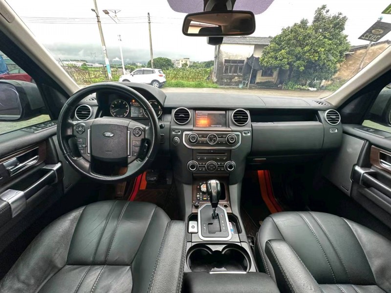 珠海11年路虎发现7