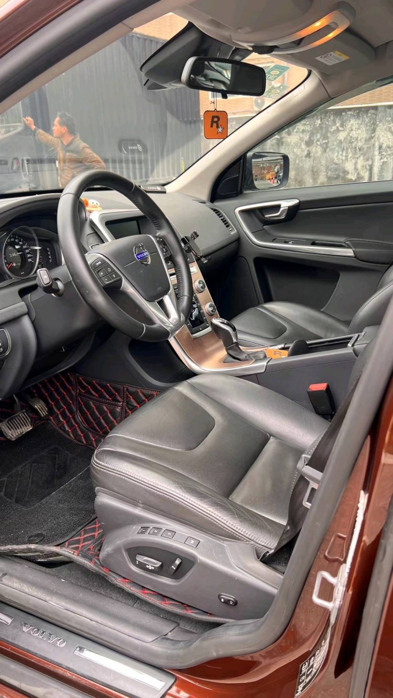 珠海16年沃尔沃XC604