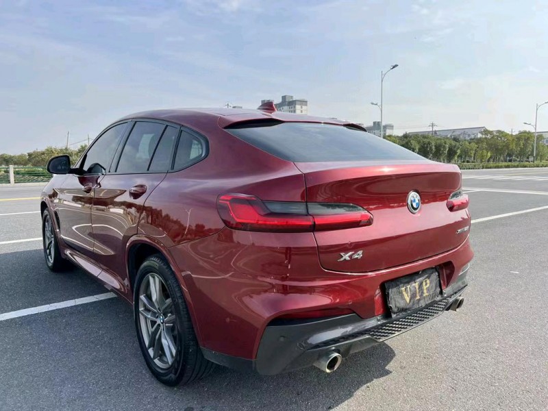 盐城19年宝马X48