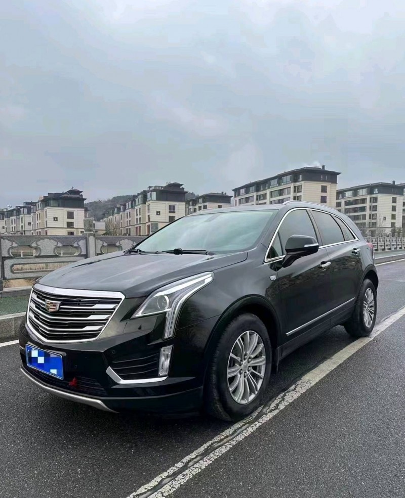 枣庄17年凯迪拉克XT53