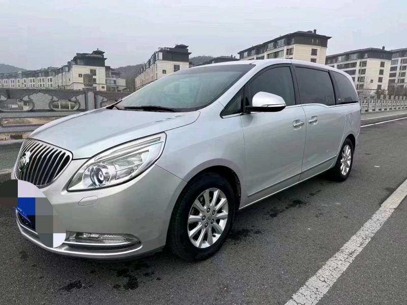 东营12年别克GL82