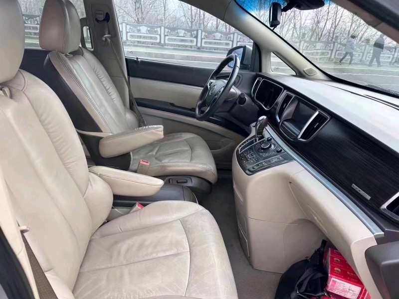 东营12年别克GL86