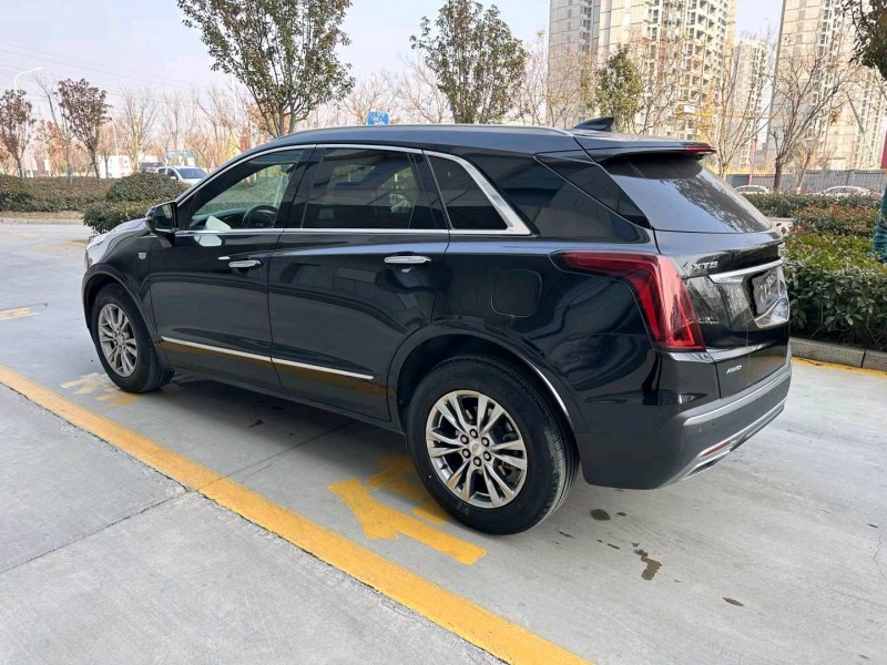 东营20年凯迪拉克XT53