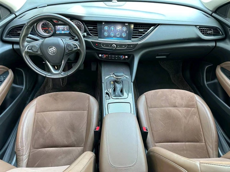 枣庄20年别克君威8