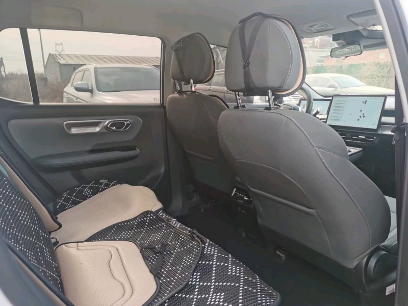 保定23年传祺埃安Y5