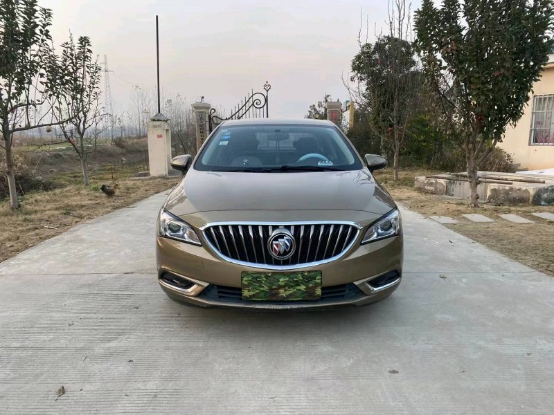 徐州17年别克威朗1