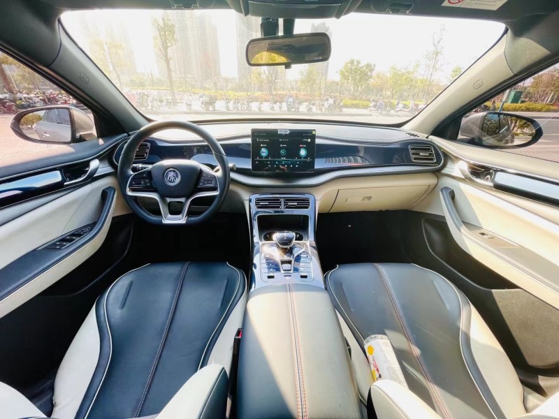 东莞22年比亚迪秦5