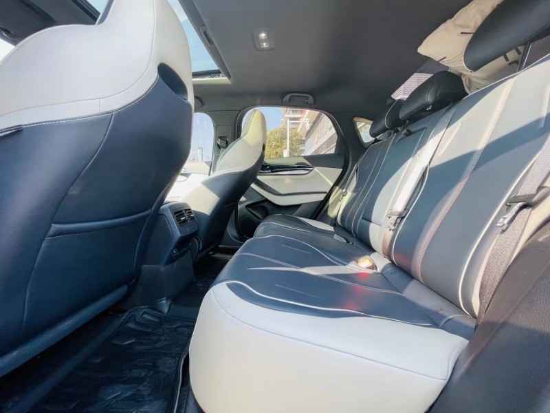 东莞22年比亚迪秦6