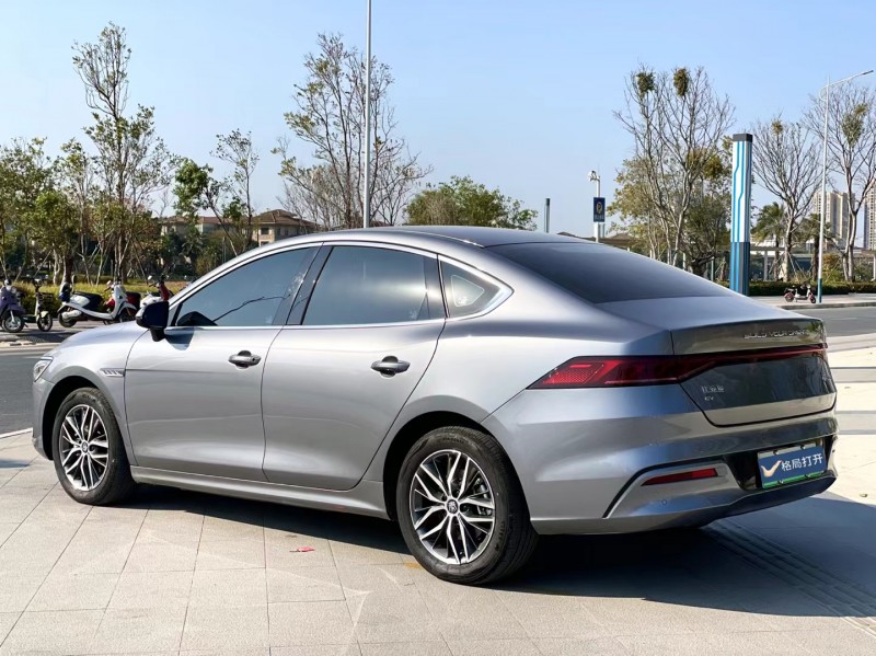 东莞22年比亚迪秦7
