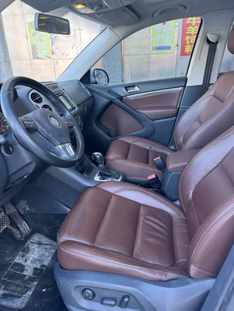 保定14年大众途观8