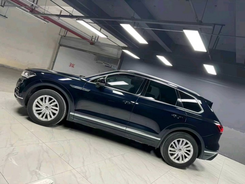 成都21年大众途锐3