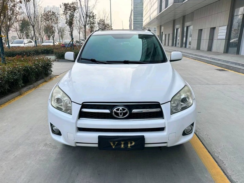 枣庄12年丰田RAV41