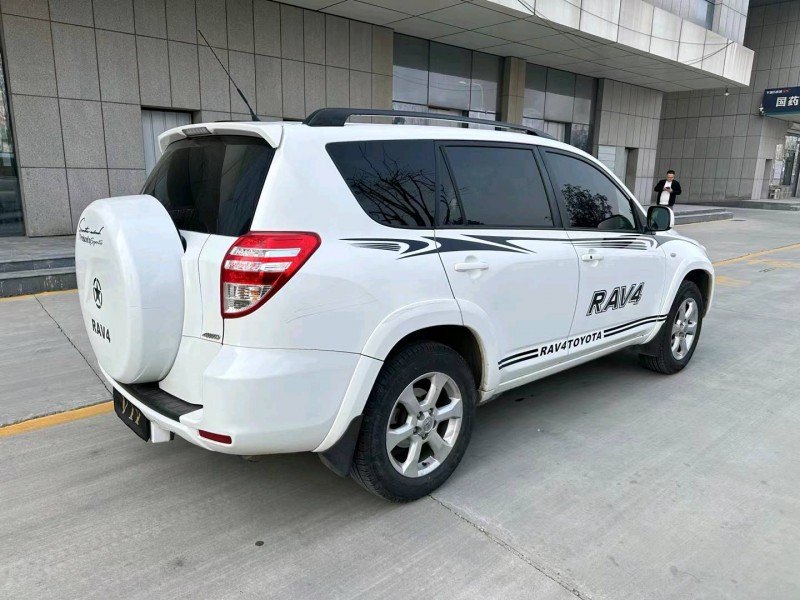 枣庄12年丰田RAV48