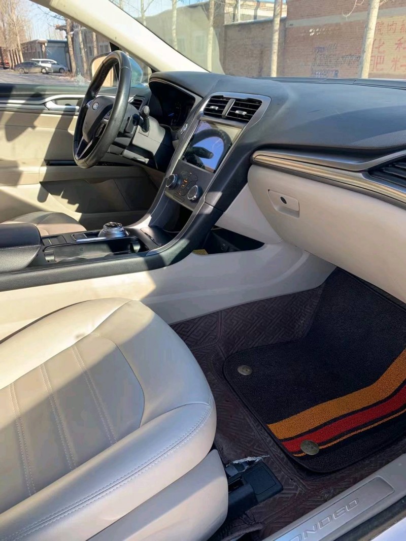 保定17年福特蒙迪欧6