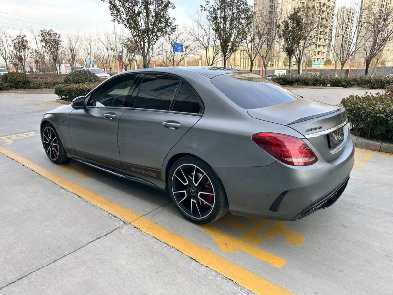 枣庄17年奔驰AMG2