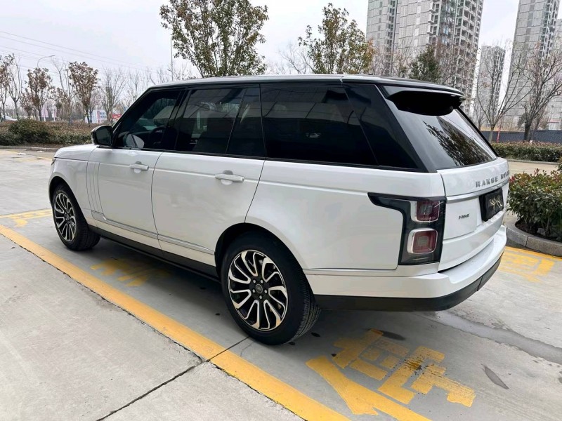 淄博13年路虎揽胜行政3