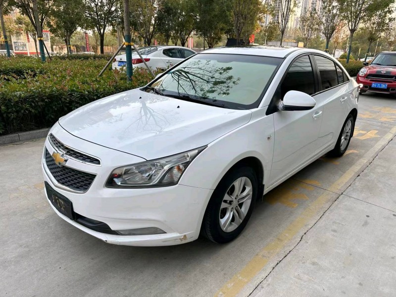 济宁16年雪佛兰科鲁兹2