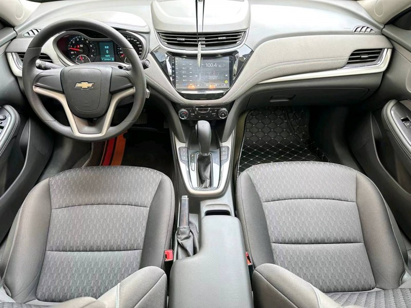 济宁17年雪佛兰迈锐宝5