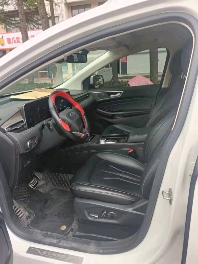 青岛22年福特锐界4