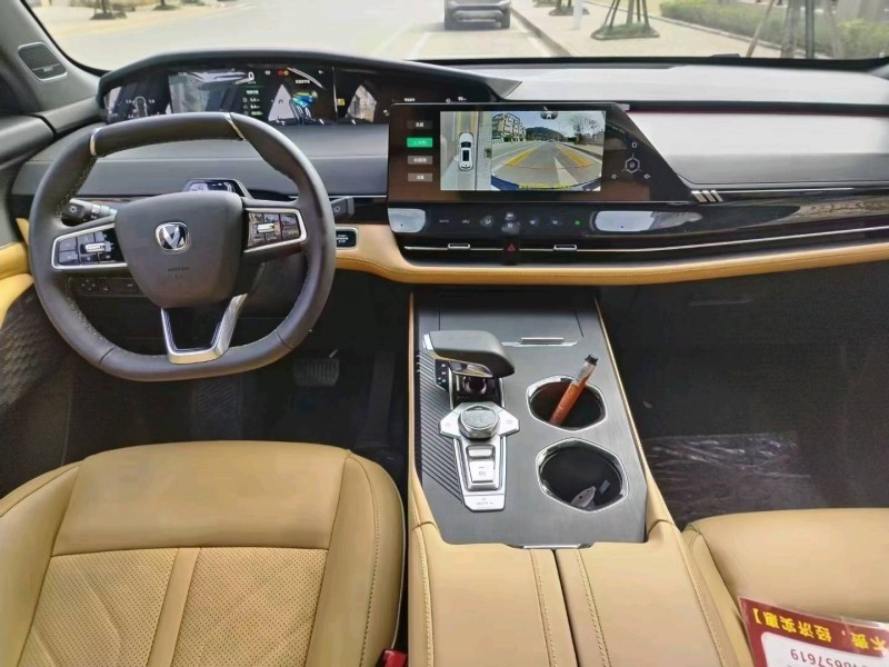 黔西南23年長安汽車UNI-K8