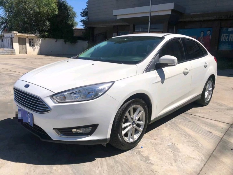 保定17年福特福克斯2