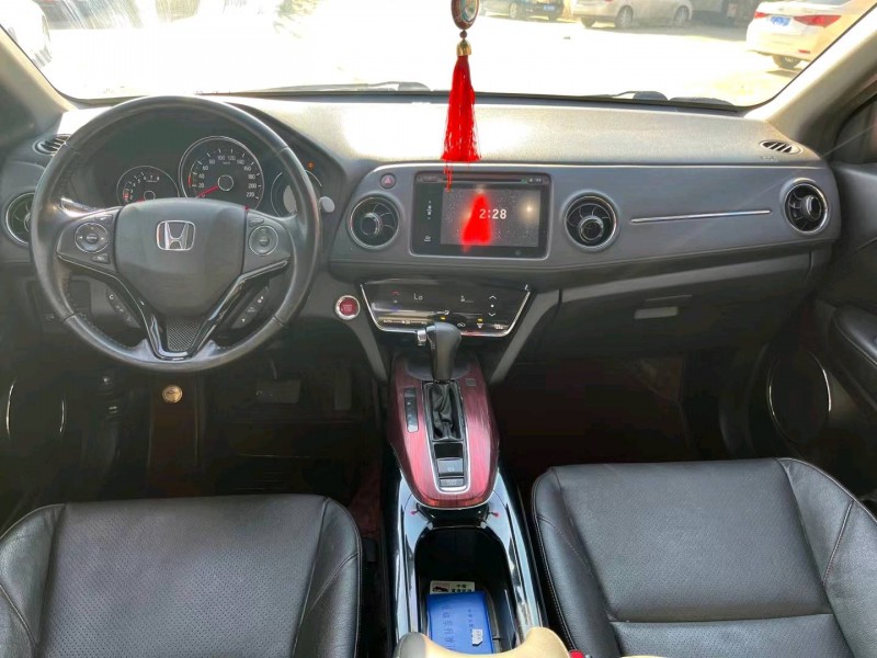 保定16年本田XRV8