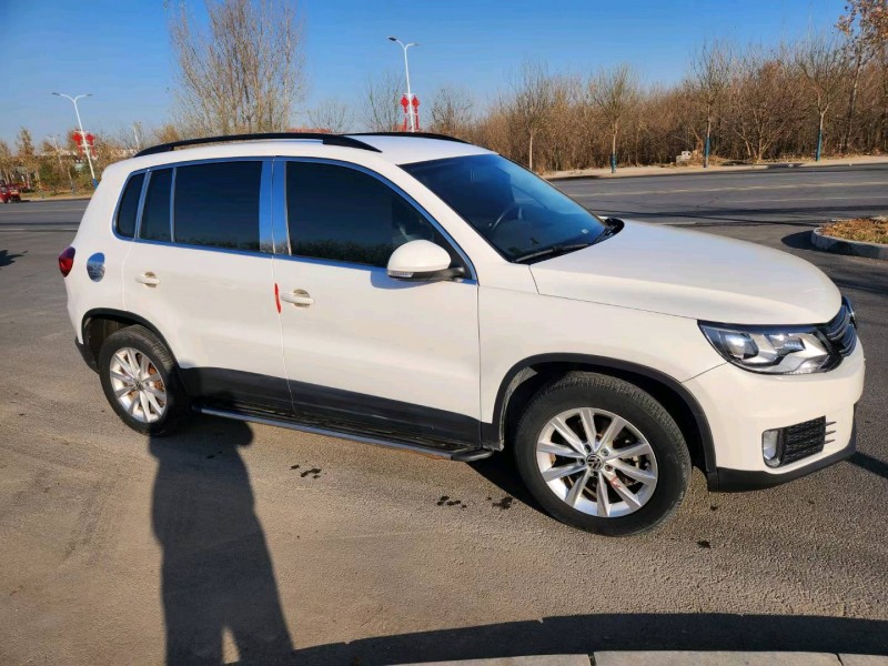 保定17年大众途观2