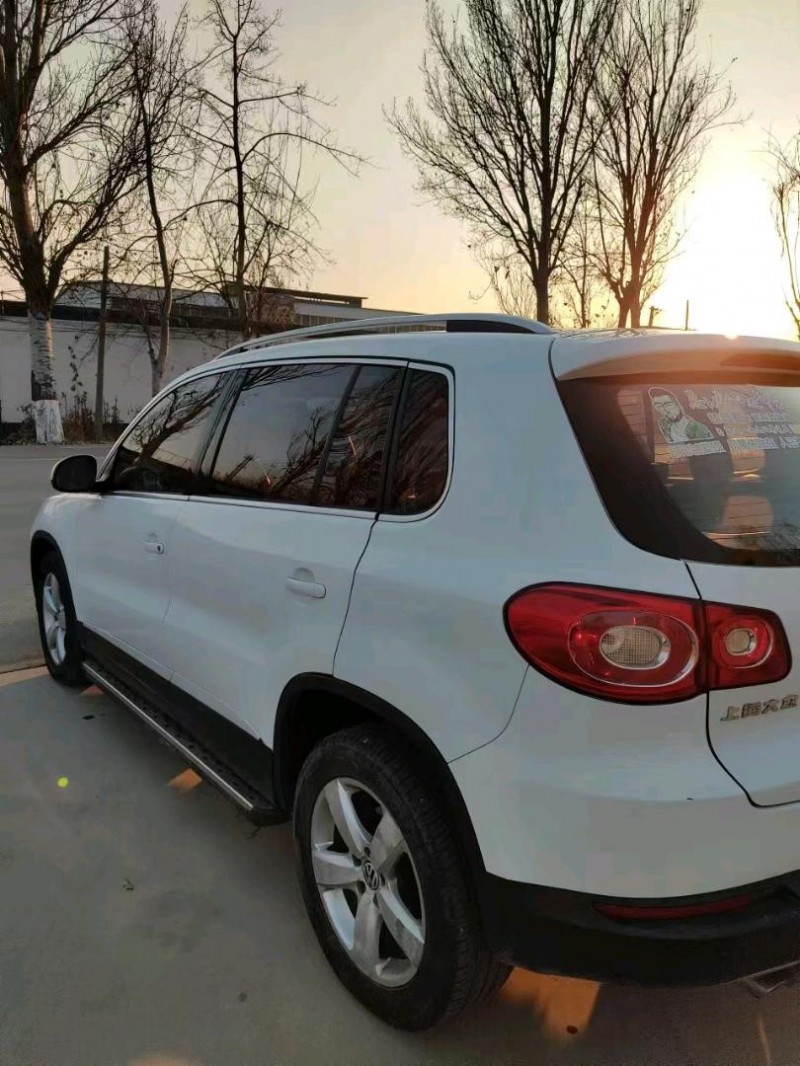 保定13年大众途观7