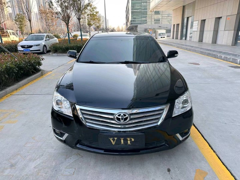 济宁11年丰田凯美瑞1
