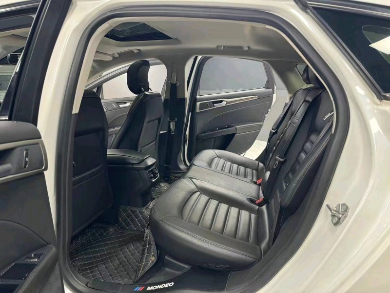 成都16年福特蒙迪欧6