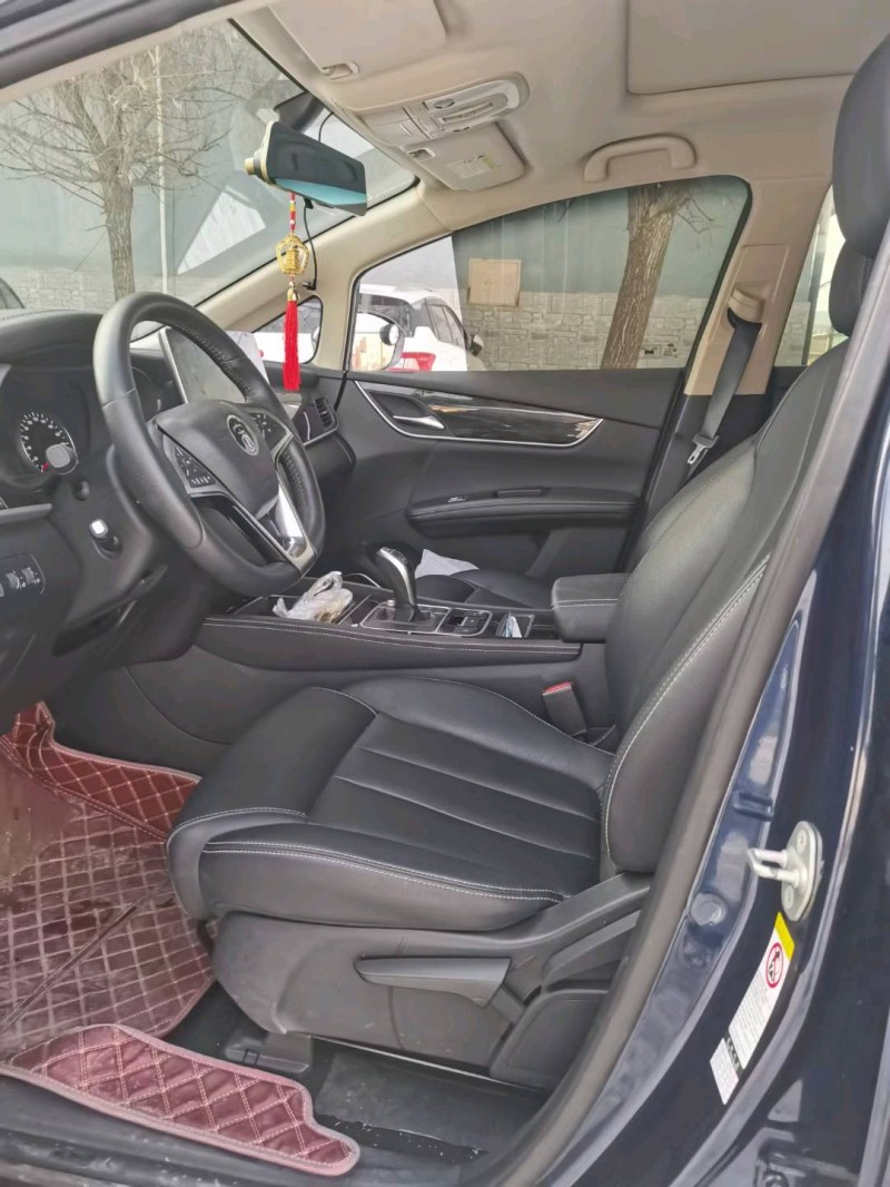 保定19年比亚迪宋MAX5