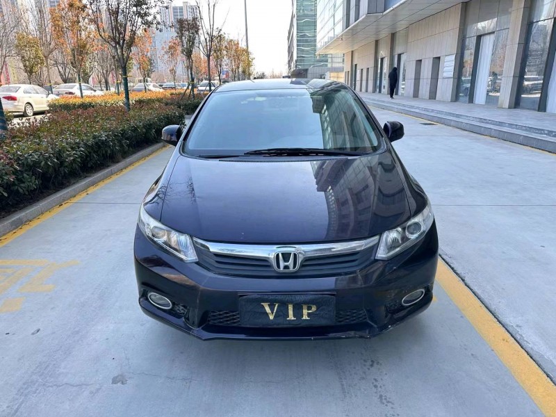 济宁11年本田思域1